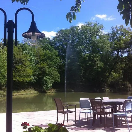 Chateau Marieville 4* Bonneuil-Matours
