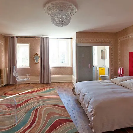 Chateau Marieville