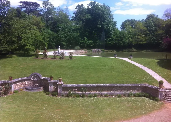 Chateau Marieville Pensión Bonneuil-Matours