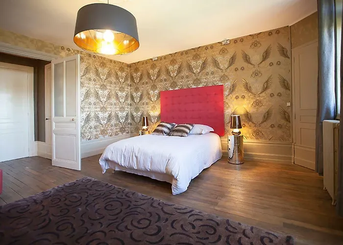 Chateau Marieville 4* Bonneuil-Matours